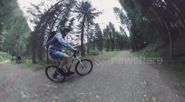 MTB / Mountainbike Bike riding looking forward / Tiny Planet 360-Camera Fisheye