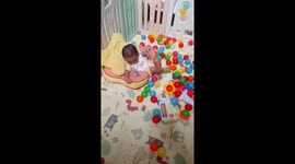 Baby Nathan, a boss on his ball kingdom.