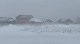 Easter snow storm hits South Dakota depositing 2 inches of snow per hour