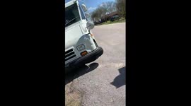 Mailman follows me back to house, targeted individual gangstalking