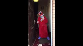 Hilarious UK grandma armed with hammer to fight coronavirus