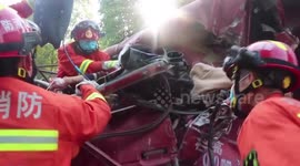 Truck smashes into house after having collision with another vehicle at turning in China