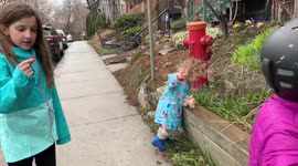 Dad races snails with kids to pass time during coronavirus lockdown
