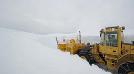 Watch as industrial snow remover clears 6 meters of snow off Swedish roads - Part 2