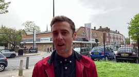 Footage highlights that the public aren’t social distancing within our supermarkets