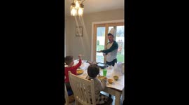 Sake for all! 'Hibachi dad' in New York entertains kids during coronavirus quarantine