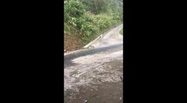 Hailstones the size of apples hit the northern provinces of Vietnam