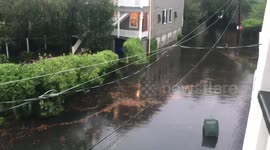 Record-breaking rain leaves four-foot-deep floods in Charleston, South Carolina