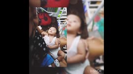 Conversation between 3 months old baby and his mom makes you smile