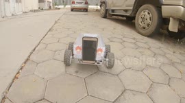 Man in southern India invention robot in 10 days, providing food, medicine and other essentials to the infected person of Covid-19