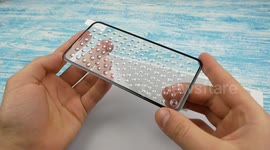 The physics of water demonstrated on phone case