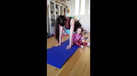 Toddler delightfully interrupts Ireland mum's workout