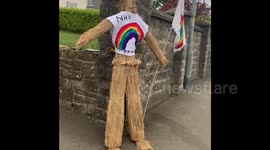 UK town erect tens of scarecrows to show their support for the NHS during COVID-19 pandemic