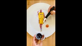 Southern California food artist creates touching tribute to Kobe Bryant using banana and grape jelly