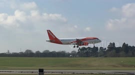 EasyJet A320 Arriving at Birmingham Airport on March 6th 2020
