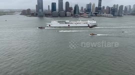 USNS Comfort departs New York