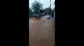 Locals feared dead as flash floods hit southern Indian state of Tamil Nadu