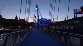 Iconic London landmarks lit up in blue to honour NHS staff during Coronavirus lockdown