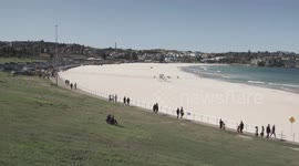 Bondi Beach empty on sunny weekend - COVID19