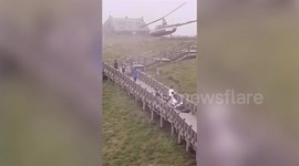 Dramatic helicopter crash sees no casualties at Chinese tourist spot