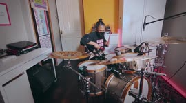 Masked 10 Year Old Girl Performs INSANE Remix of The Darth Vader Imperial March for Star Wars Day
