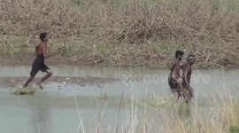 Cops 'surprise' people fishing illegally amid lockdown in southern India