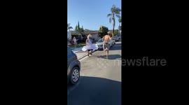 Man dressed as Marilyn Monroe dances in San Diego while quarantined
