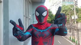 Spider-Man fan changes into 41 of the superhero's costumes