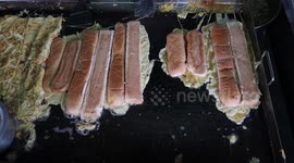 Roti John Beef - Malaysian Night Market - street food video