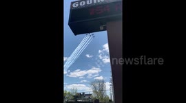 Awesome view, thank you #BlueAngels https://t.co/nTbjrpAiOB