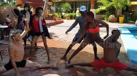 My friends dance in the pool and it's viral
