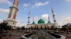 Time-Lapse quiet at mosques in Rokan Hulu, Indonesia