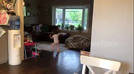 Adorable three-year-old dances like nobody's watching to Taylor Swift's 'Shake It Off'