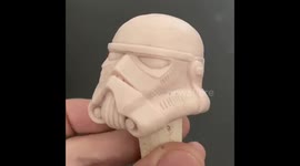 UK sculptor creates realistic Star Wars Stormtrooper helmet