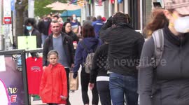 Busier streets as Ontario province eases lockdown restrictions