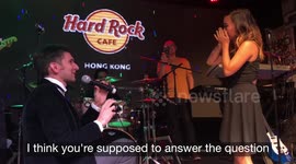 AMAZING SURPRISE WEDDING PROPOSAL - HE SECRETLY LEARNS FILIPINO AND SINGS ON STAGE TO SURPRISE HIS GIRLFRIEND WITH A MARRIAGE PROPOSAL