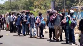 Thousands of Migrants workers seen heading walking toward their destination in Central india