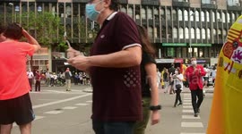 Protests against government's handling of coronavirus crisis continue in Spain