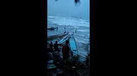 Fishermen injured trying to save their boats as Cyclone Amphan strikes India's east coast