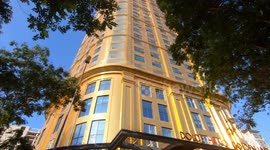 Vietnam builds the 'world's first' 24 carat gold-coated hotel