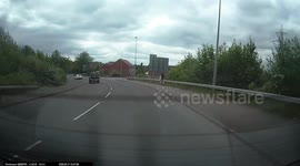 Ford Fiesta Brake Checks and Undertakes after Getting in the Wrong Lane and Not Liking Being Beeped At