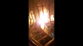 Gandola de GAS explota tras accidente en principal autopista de Caracas