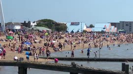 Jam-packed Southend-on-Sea as UK sunseekers escape quarantine on Bank Holiday