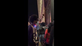 Minneapolis stand-off with police after riot