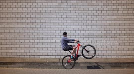 Man does cool MTB Bike trick in Slowmo / Action - Fun - Extreme Sports Video Clips