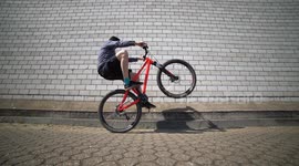 Cool MTB Bike professional Athlete performs amazing trick on his Bike / Action - Fun - Extreme Sports