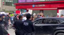 New Yorkers protest police killing of George Floyd
