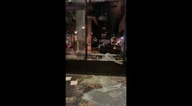 Shop windows smashed in LA as protesters voice anger over killing of George Floyd