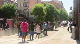 Queues for Spanish food banks grow amid the COVD-19 economic crisis