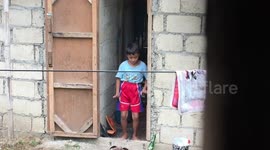 Filipino boy dances to neighbour's music during lockdown
